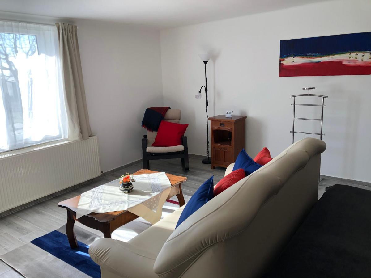 Leander Apartman بالاتوناكالي المظهر الخارجي الصورة