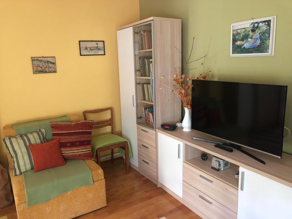 Leander Apartman بالاتوناكالي المظهر الخارجي الصورة